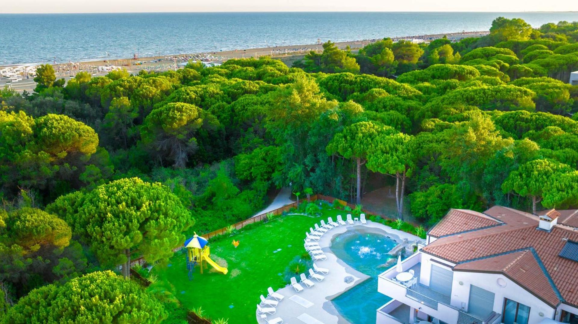 Costa Rica Bibione Eco Resort Esterno foto
